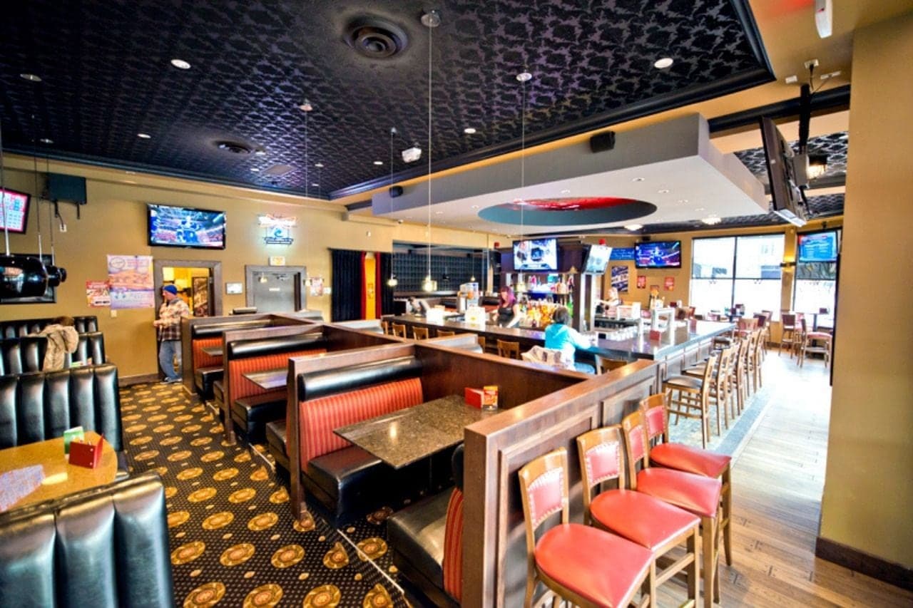 WINGS Restaurants & Pubs - Burnaby in Burnaby